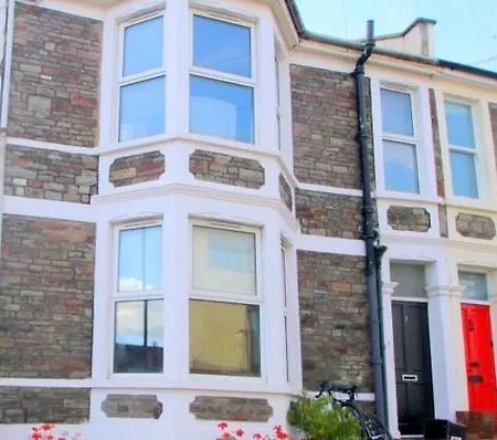 Ferienhaus Bright King In Southville Home, Location *